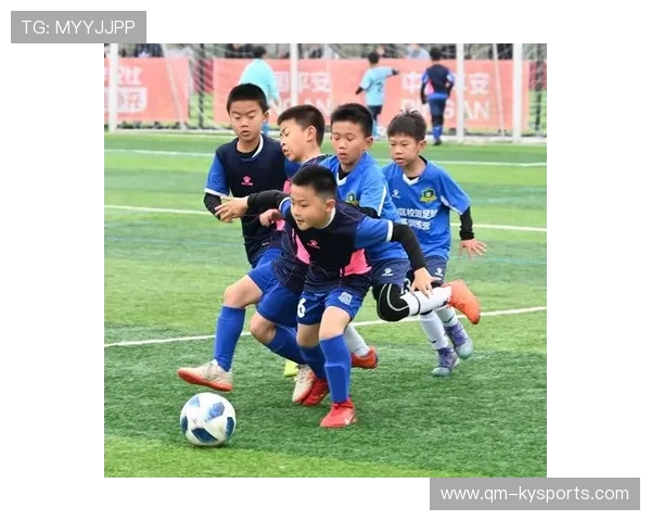 足球联赛在青训扶持中鼓励俱乐部参与学校体育课程协同,足球青训俱乐部管理制度 足球联赛在青训扶持中鼓励俱乐部参与学校体育课程协同,足球青训俱乐部管理制度